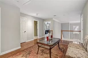 1200 Dunwoody Village Dr, Dunwoody, GA 30338 - Photo 23