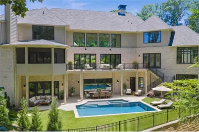 825 Kenry Court, Atlanta, GA 30342 - Photo 3