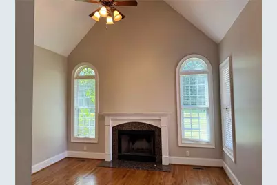 130 Wickham Drive, Tyrone, GA 30290 - Photo 7