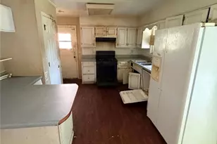 2618 Luke Dr, Ellenwood, GA 30294 - Photo 7