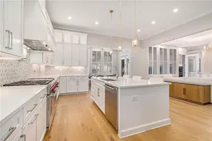 1094 Wimberly Rd NE, Brookhaven, GA 30319 - Photo 13