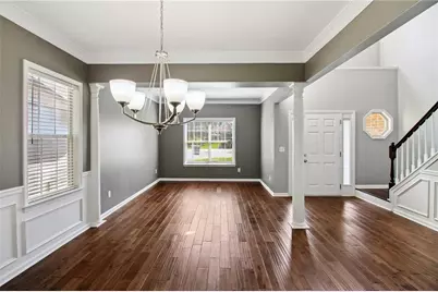 2011 Chelton Way SE, Smyrna, GA 30080 - Photo 5