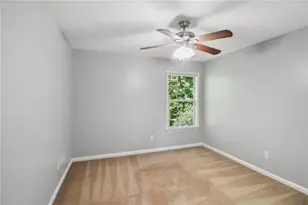 2011 Chelton Way SE, Smyrna, GA 30080 - Photo 17