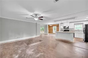 81 Jarrett Ln, Gillsville, GA 30543 - Photo 9