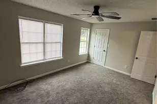 1607 Hallmark Hills Dr, Griffin, GA 30223 - Photo 19