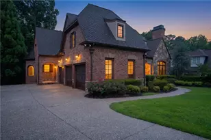831 Camden Park Ct NE, Atlanta, GA 30342 - Photo 3