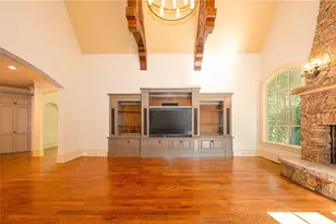 831 Camden Park Ct NE, Atlanta, GA 30342 - Photo 15