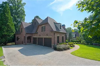 831 Camden Park Court NE, Atlanta, GA 30342 - Photo 95