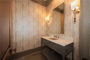 831 Camden Park Ct NE, Atlanta, GA 30342 - Photo 17