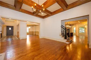 831 Camden Park Ct NE, Atlanta, GA 30342 - Photo 17