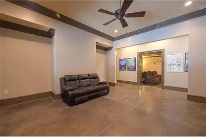 831 Camden Park Court NE, Atlanta, GA 30342 - Photo 77