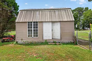 470 Hammond Rd, Statham, GA 30666 - Photo 29