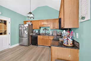 470 Hammond Rd, Statham, GA 30666 - Photo 9