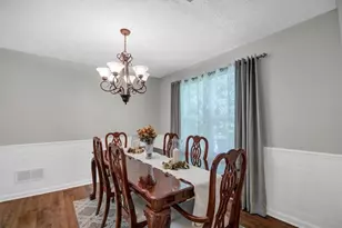 5086 N Woodbridge Trail, Stone Mountain, GA 30088 - Photo 5