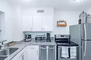 300 Peachtree St NE, Atlanta, GA 30308 - Photo 9