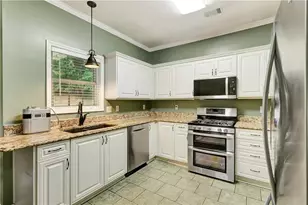 110 Rockglen Ct, Fayetteville, GA 30215 - Photo 17