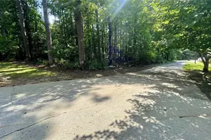 345 Brinkley Rd, Powder Springs, GA 30127 - Photo 11