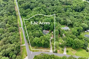 7015 Oak Creek Trce, Cumming, GA 30041 - Photo 3