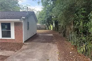 2991 Deeb Dr, Macon, GA 31206 - Photo 3