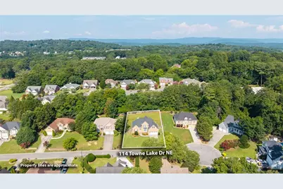 114 Towne Lake Drive NE, Calhoun, GA 30701 - Photo 3
