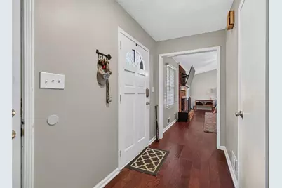 1561 Bentwood Drive SW, Lilburn, GA 30047 - Photo 21