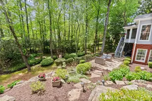 1202 Chadwick Lake Dr, Lawrenceville, GA 30043 - Photo 3