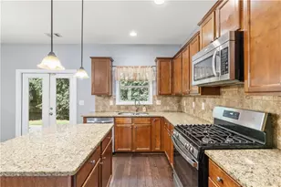284 Ascott Ln, Woodstock, GA 30189 - Photo 3