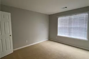 9155 Nesbit Ferry Rd, Alpharetta, GA 30022 - Photo 11
