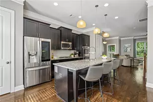 4228 Townsend Ln, Dunwoody, GA 30346 - Photo 9