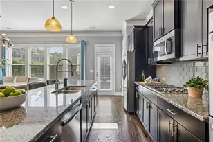 4228 Townsend Ln, Dunwoody, GA 30346 - Photo 7