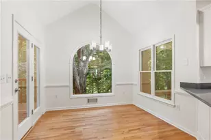 3005 Dogwood Hollow Ln, Lawrenceville, GA 30043 - Photo 23