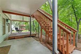 3005 Dogwood Hollow Ln, Lawrenceville, GA 30043 - Photo 11