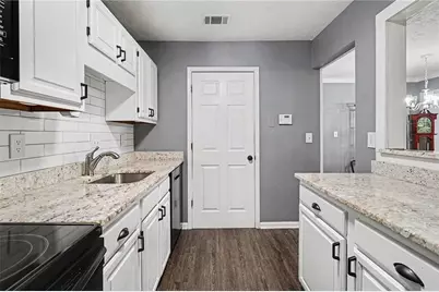 4004 Woodridge Way, Tucker, GA 30084 - Photo 11