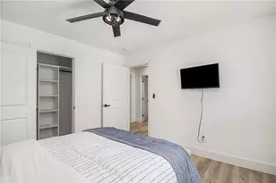 220 Birch St, Hapeville, GA 30354 - Photo 17