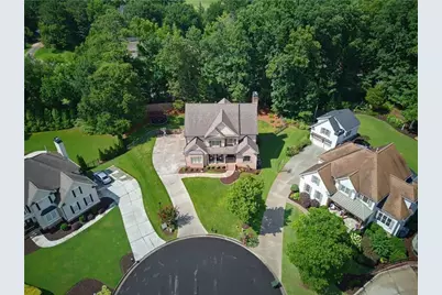 6885 Woodspring Way, Cumming, GA 30040 - Photo 9