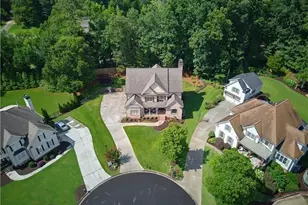 6885 Woodspring Way, Cumming, GA 30040 - Photo 9