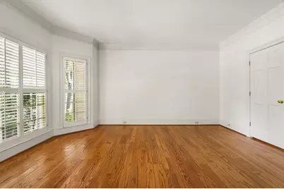 8855 Glen Ferry Drive, Johns Creek, GA 30022 - Photo 9