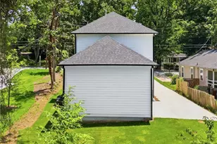 229 Wynnwood Dr SW, Atlanta, GA 30310 - Photo 23
