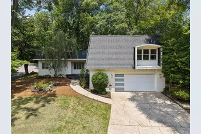 700 Cedar Knoll Drive, Roswell, GA 30076 - Photo 1