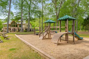 700 Cedar Knoll Dr, Roswell, GA 30076 - Photo 51