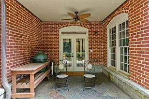 5512 Glenridge Dr, Atlanta, GA 30342 - Photo 7