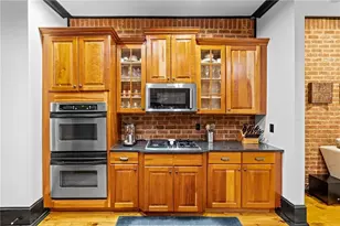 5512 Glenridge Dr, Atlanta, GA 30342 - Photo 19