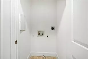 1128 Glenridge Pl, Atlanta, GA 30342 - Photo 15