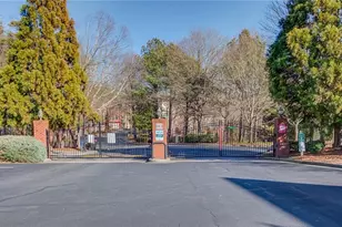 1128 Glenridge Pl, Atlanta, GA 30342 - Photo 31