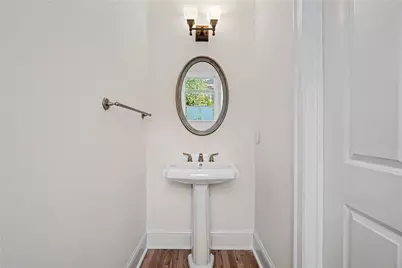 1128 Glenridge Place, Atlanta, GA 30342 - Photo 7
