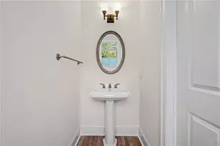 1128 Glenridge Pl, Atlanta, GA 30342 - Photo 7