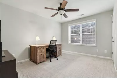 7460 Glisten Avenue, Atlanta, GA 30328 - Photo 23