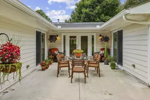 2361 Burch Cir NE, Atlanta, GA 30319 - Photo 5