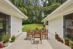 2361 Burch Cir NE, Atlanta, GA 30319 - Photo 21