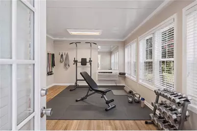 1055 Lee Circle NE, Atlanta, GA 30324 - Photo 27